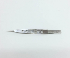 Dr A s half curved forceps